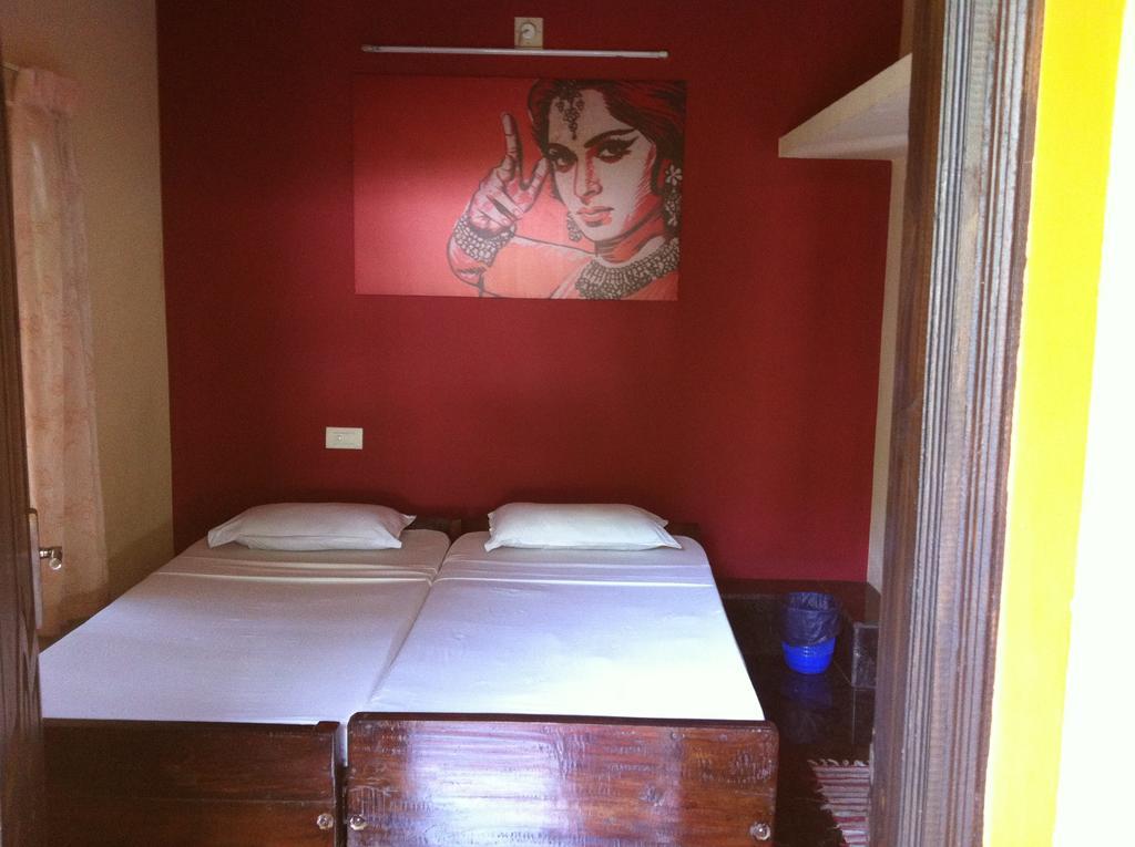 Paradise Inn Guest House Alappuzha Екстериор снимка